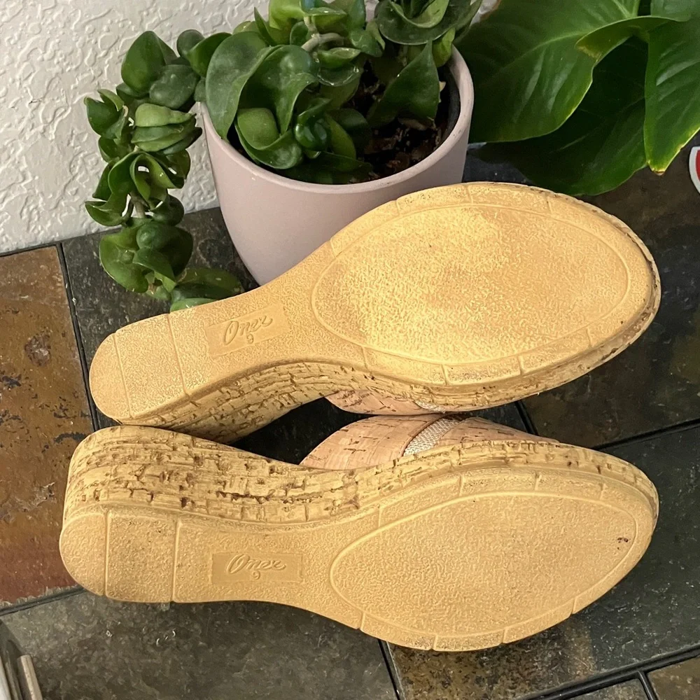 Onex‎ Style Blanche Wedge Slide Sandal in Cork & Neutral size 9 New -Rhinestones